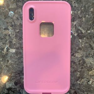 Life proof XS max defender case